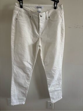 d. jeans White Slim Straight Jeans